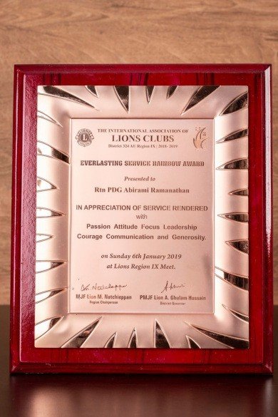 Everlasting Service Rainbow Award Lions International